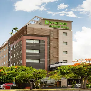 4* Отель Wyndham Garden Downtown